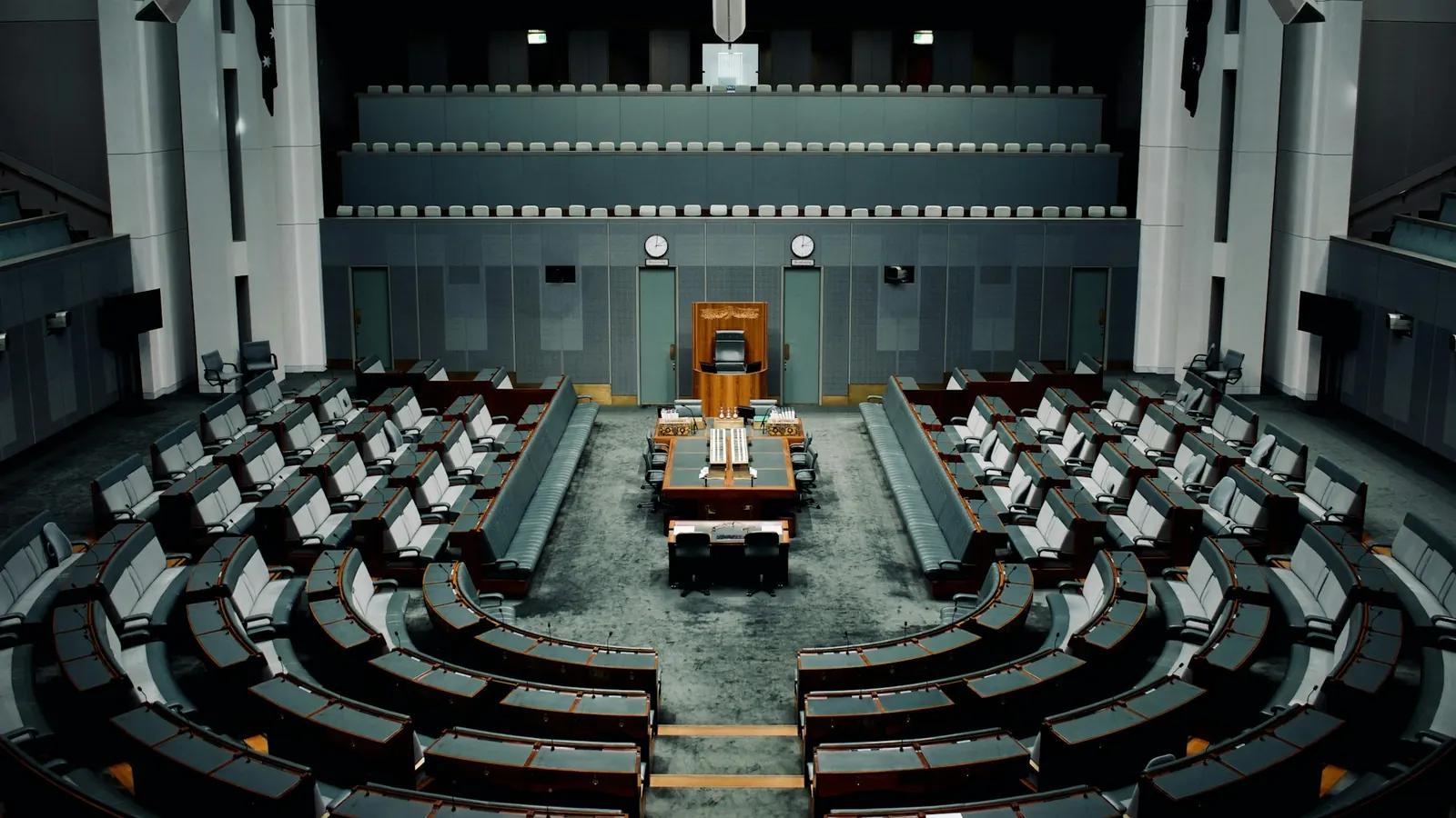 Gouvernement & Institutions